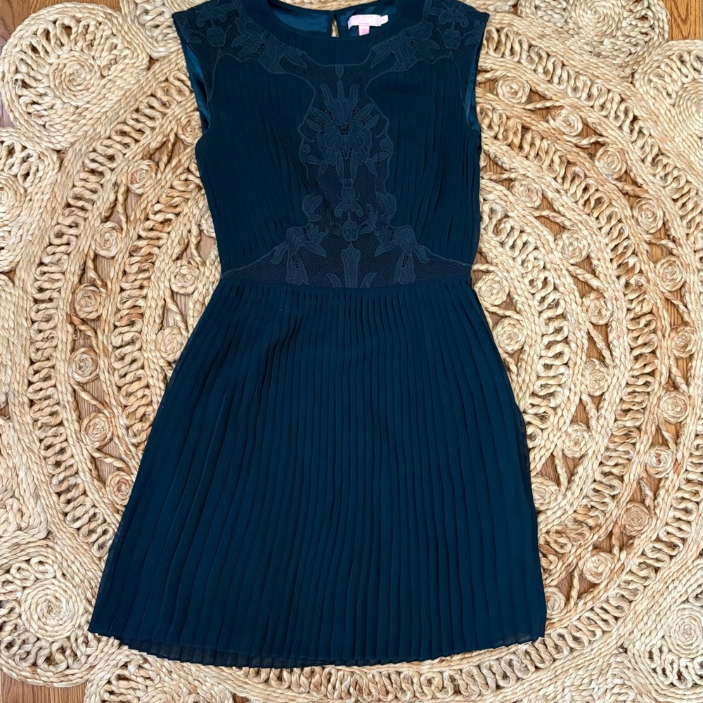 Ted Baker Forest Green lace and pleats  Sleeveless Mini Dress